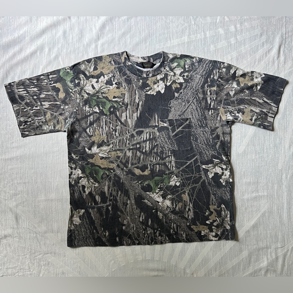 Vintage Liberty Camo Pocket Tee | Mossy Oak Break-Up | Y2K Hunting Shirt
